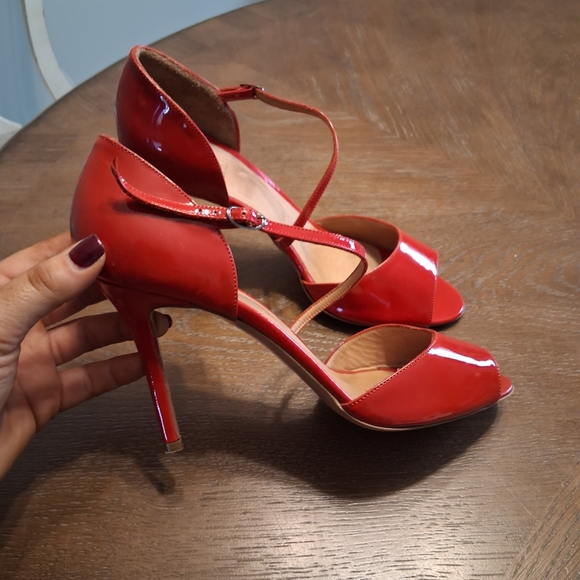 NWOT Barneys New York Red Peep Toe Stiletto Heels 39.5 / 9 - Picture 4 of 8